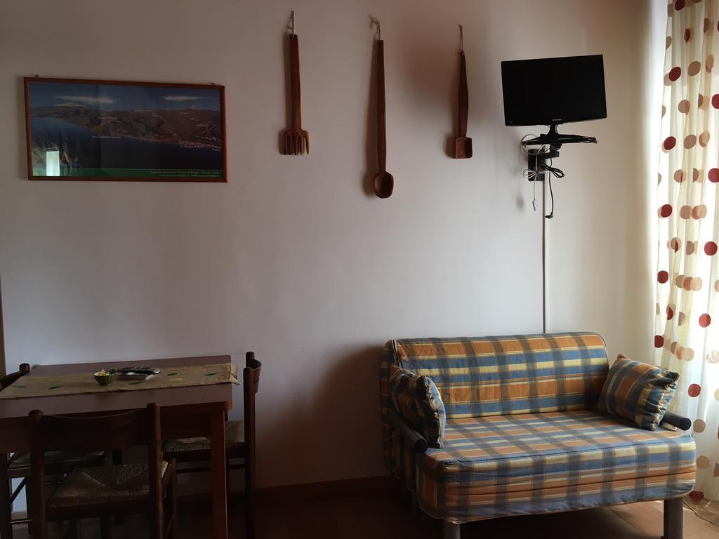 Bed&Breakfast La Casetta SantʼAlessio Siculo Εξωτερικό φωτογραφία